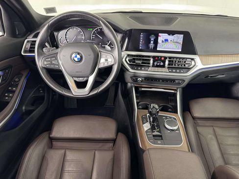 Used 2020 BMW 330i xDrive Sedan w/ Convenience Package AWD/4WD image 5