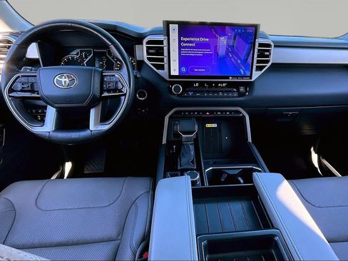 Used 2023 Toyota Tundra Limited image 8