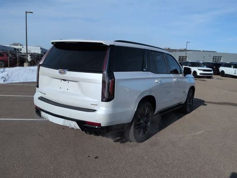 Used 2023 Cadillac Escalade V w/ Heavy-Duty Trailer Package image 6