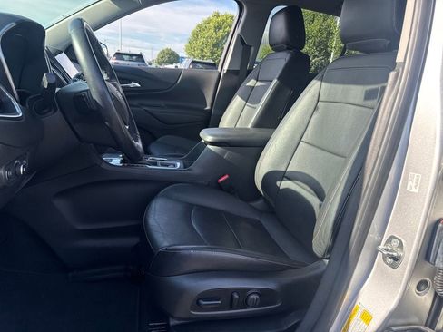 Used 2021 Chevrolet Equinox Premier AWD/4WD image 16