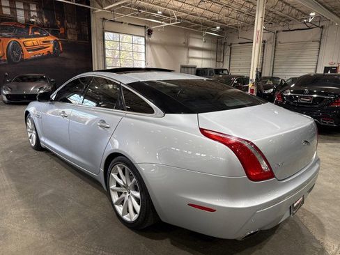 Used 2011 Jaguar XJ image 3