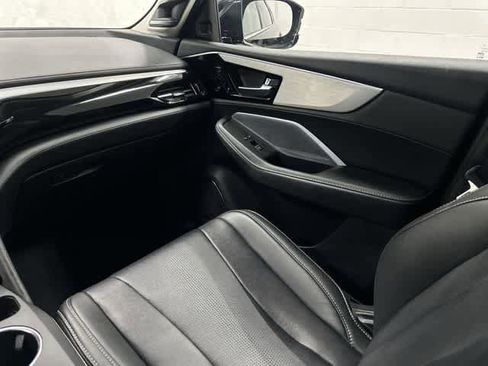 Used 2025 Acura MDX FWD w/ Technology Package image 13