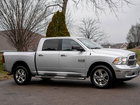 Used 2018 RAM 1500 Big Horn image 4