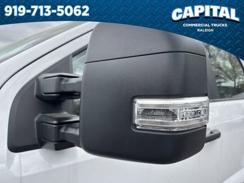 New 2026 Ford F550 4x4 Crew Cab image 15