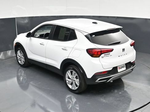 Used 2025 Buick Encore GX Preferred AWD/4WD image 48