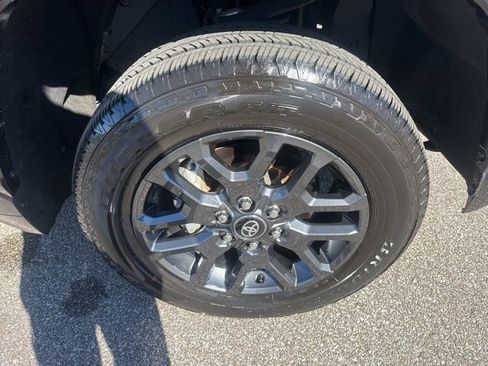 Used 2023 Toyota Tundra Platinum w/ Advanced Package image 14