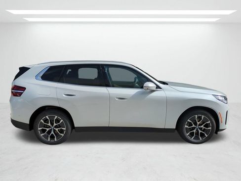 New 2026 BMW X3 xDrive30i w/ Premium Package AWD/4WD image 3