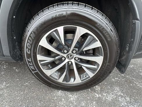 Used 2022 Lexus RX 350L Premium image 15