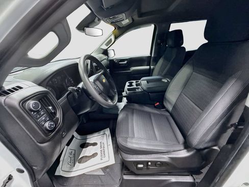 Used 2022 Chevrolet Silverado 1500 Custom AWD/4WD image 19