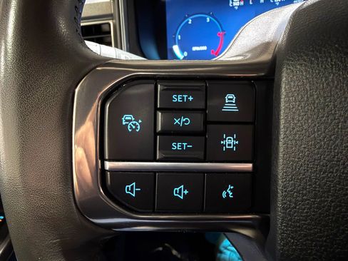 Used 2025 Ford F450 Platinum w/ Platinum Plus Package AWD/4WD image 23