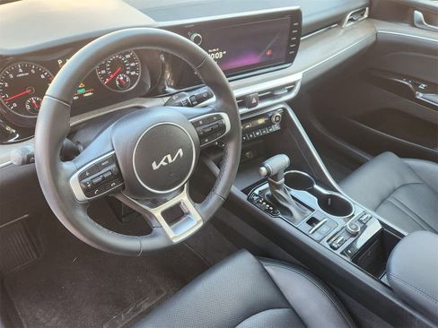 Used 2023 Kia K5 EX image 2
