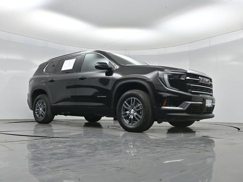 Used 2025 GMC Acadia Elevation FWD image 47