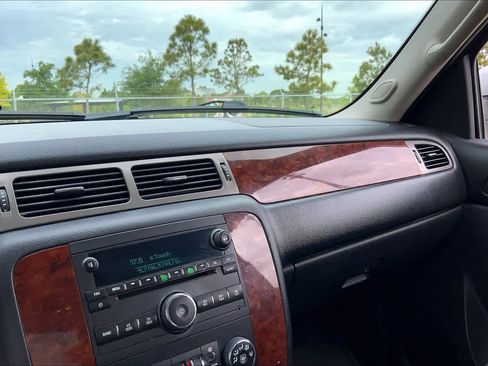 Used 2012 Chevrolet Tahoe LS RWD image 33