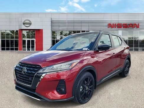 Certified 2021 Nissan Kicks SR w/ SR Premium Package image 10