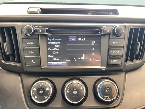 Used 2016 Toyota RAV4 LE image 15