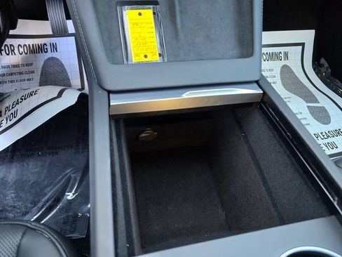 Used 2025 Tesla Model 3 Long Range RWD image 30