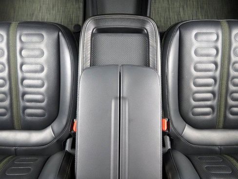 Used 2024 Rivian R1S Adventure AWD/4WD image 24