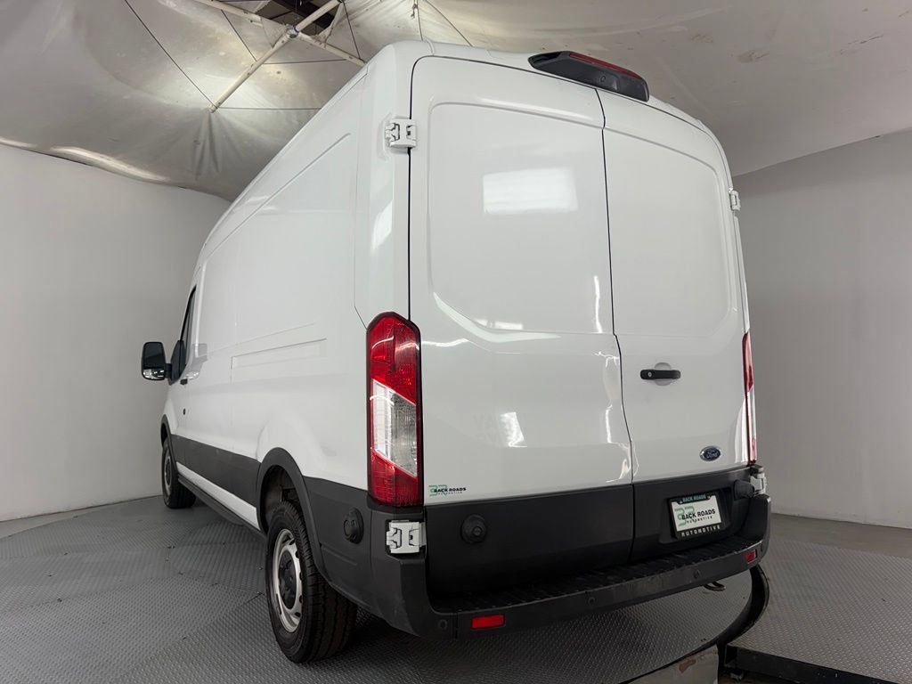 Used 2019 Ford Transit 250 148 Medium Roof RWD image 7