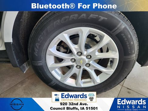 Used 2019 Chevrolet Equinox LT AWD/4WD image 11