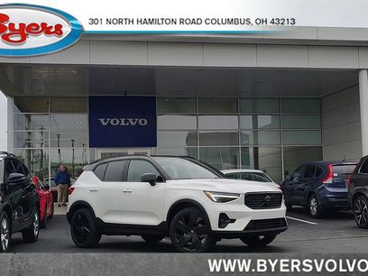 New 2026 Volvo XC40 B5 Ultra w/ Protection Package Premier