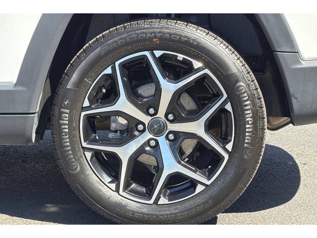 Used 2025 Jeep Compass Limited AWD/4WD image 25
