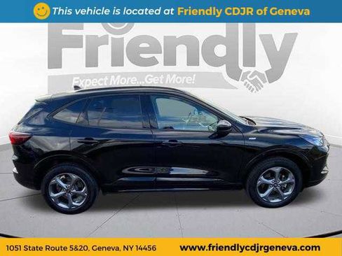 Used 2024 Ford Escape ST-Line Select w/ Tech Pack #2 image 4