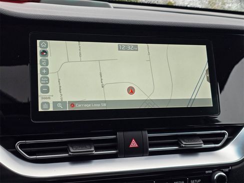 Used 2020 Kia Niro EX Premium w/ Cold Weather Package image 19