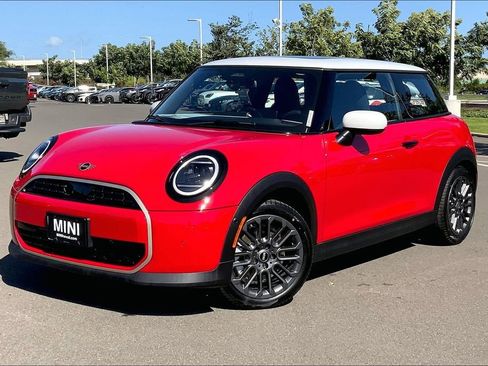 New 2026 MINI Cooper 2-Door Hardtop FWD image 2