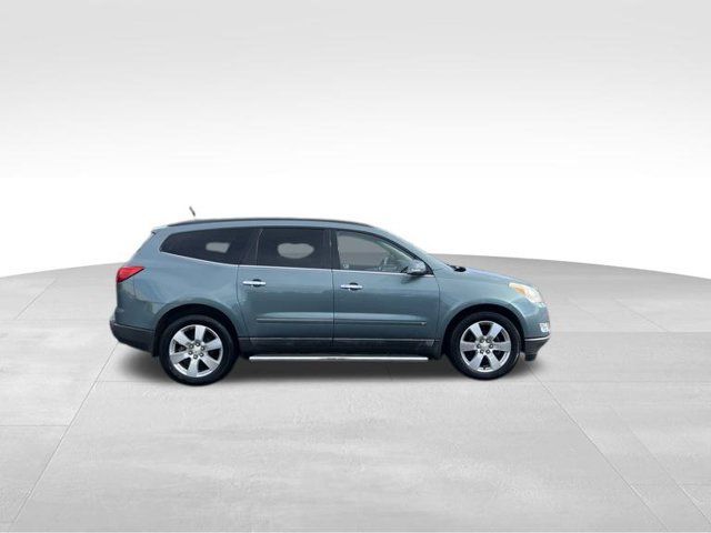 Used 2009 Chevrolet Traverse LTZ FWD image 6