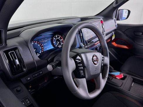 New 2026 Nissan Frontier Pro-X w/ Tow Package RWD image 9