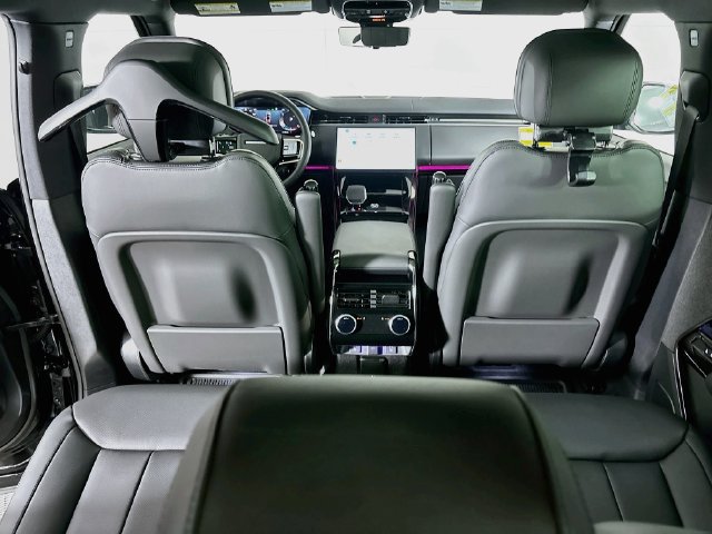 New 2027 Land Rover Range Rover Sport Dynamic SE AWD/4WD image 23
