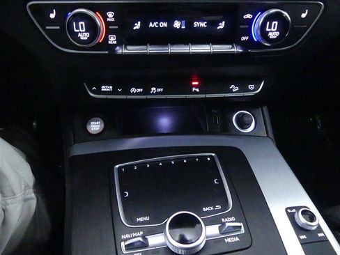 Used 2020 Audi SQ5 Premium Plus image 15
