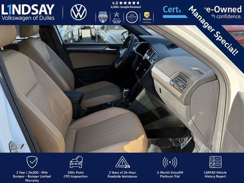 Certified 2022 Volkswagen Tiguan SE image 12