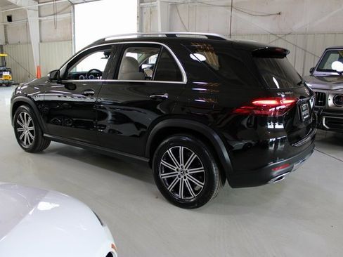 Used 2024 Mercedes-Benz GLE 450e 4MATIC w/ Warmth & Comfort Package image 46