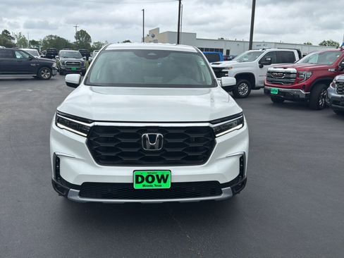 Used 2025 Honda Pilot EX-L image 6