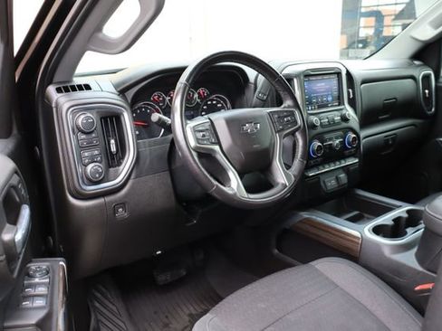 Used 2021 Chevrolet Silverado 1500 LT Trail Boss AWD/4WD image 15