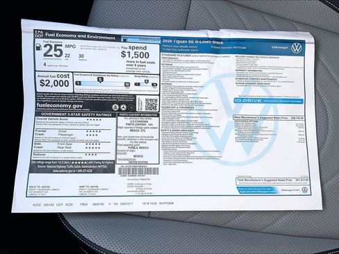 New 2026 Volkswagen Tiguan SE R-Line AWD/4WD image 22