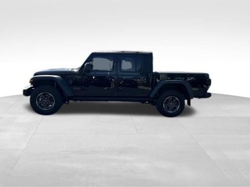Used 2022 Jeep Gladiator Rubicon w/ Cold Weather Group AWD/4WD image 4