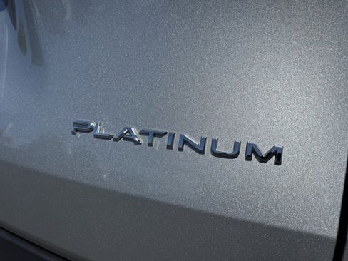 Used 2024 Toyota Grand Highlander Platinum image 12