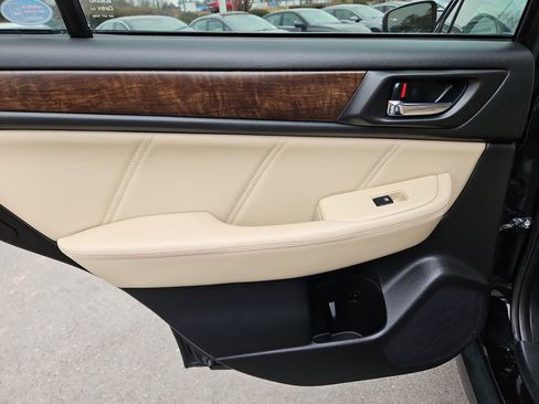 Used 2018 Subaru Outback 2.5i Limited image 30