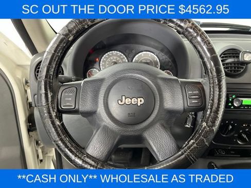 Used 2006 Jeep Liberty Sport AWD/4WD image 17
