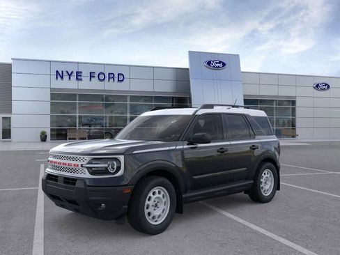 New 2025 Ford Bronco Sport Heritage w/ Convenience Package image 2