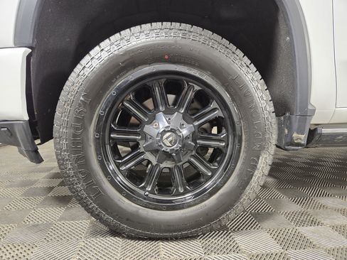 Used 2021 Chevrolet Silverado 3500 High Country w/ Z71 Off-Road Package image 39