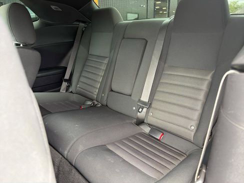Used 2009 Dodge Challenger R/T RWD image 16