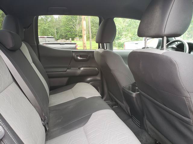 Used 2023 Toyota Tacoma TRD Off-Road AWD/4WD image 17