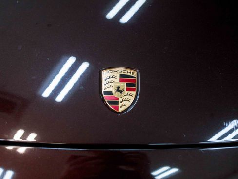 Used 2019 Porsche Cayenne image 13