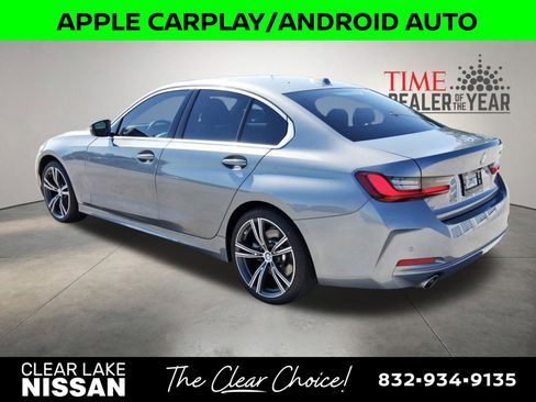 Used 2024 BMW 330i Sedan w/ Premium Package image 5