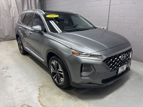 Used 2019 Hyundai Santa Fe Ultimate image 5