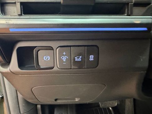 Used 2025 Hyundai Santa Fe Calligraphy FWD image 21