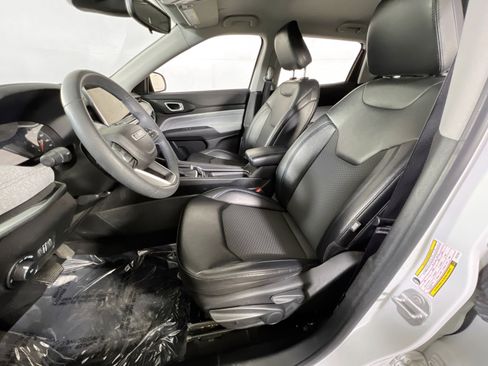 Used 2022 Jeep Compass Latitude AWD/4WD image 19